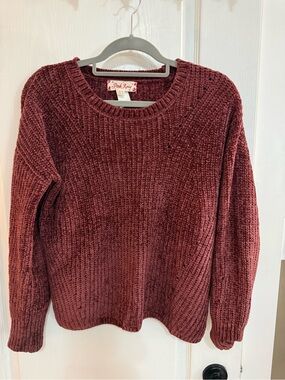 Pink Rose Chenille Crewneck Sweater - Wine
